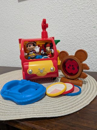 Caravana y Picnic Mickey Mouse