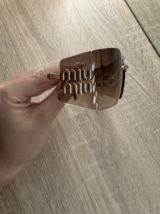 Gafas de sol Miu Miu marrones