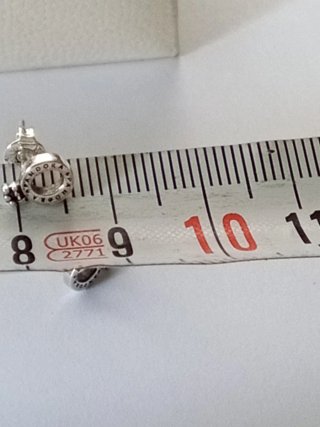 Pendientes Pandora Círculo Corona Plata con caja