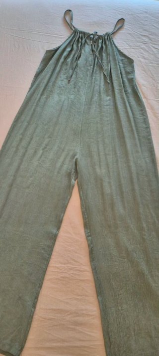 Mono verde Hug & Clau