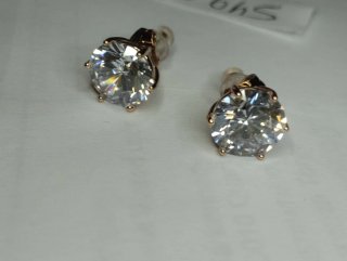 B645 Orecchini punto luce 10mm acciaio  oro uomo