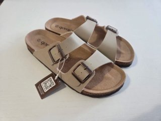 Sandalias Qomfort Beige de hombre