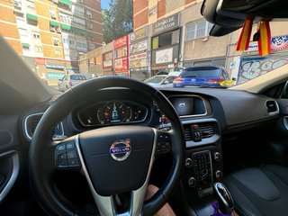Volvo V40 D2 Momentum 2014 diesel automatico
