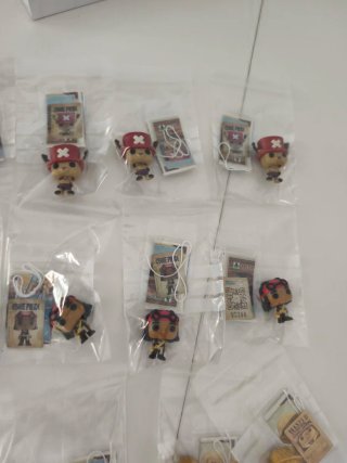 Muñecos One Piece Huevos Kinder Colección