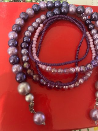 Conjunto de bisutería: collar, pulsera y pendiente