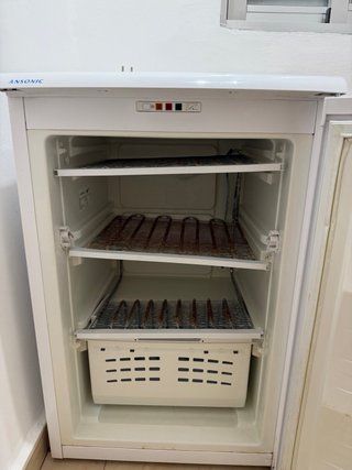 Congelador Ansonic usado