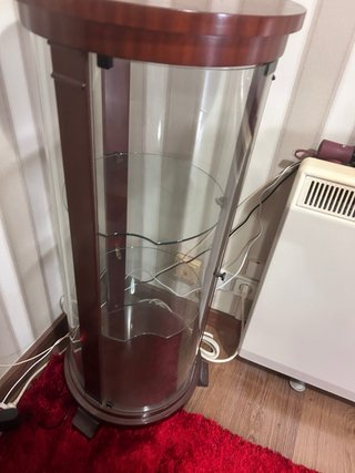Vitrina Redonda Madera y Cristal