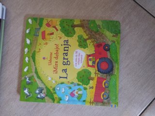 Lote 6 libros infantiles manipulativos. Montessori