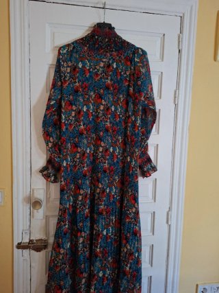 Vestido sfera talla S estampado floral