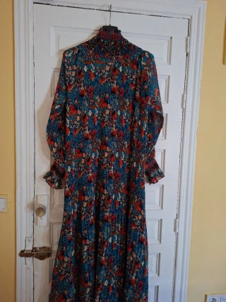 Vestido sfera talla S estampado floral