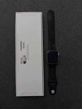 Apple Watch SE 3 40mm GPS Gris Blanco