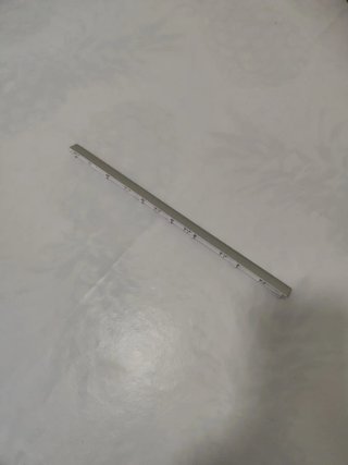 Bisel de cubierta de eje para bisagra HP plata