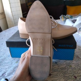 ZAPATOS MARYPAZ  CORDONES BEIGE N°38 POCO USADOS