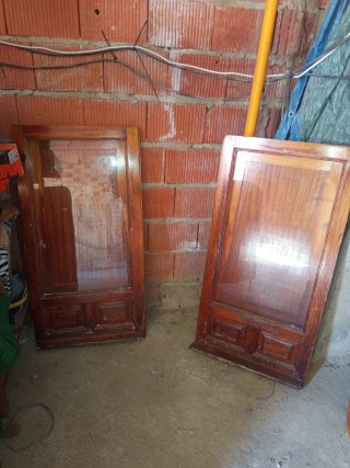 Puertas y ventanas madera maciza