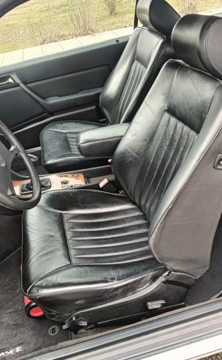Mercedes-Benz Clase E 1989