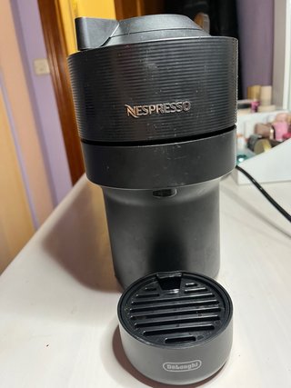 Nespresso Inissia DeLonghi Negra