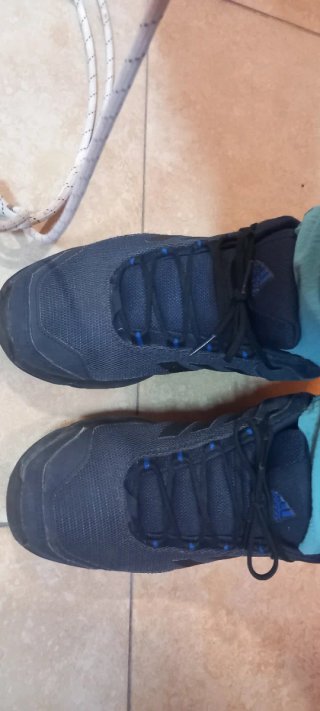 Deportivas Adidas Montaña Negro/Azul