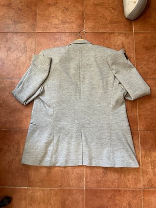 Americana gris hombre
