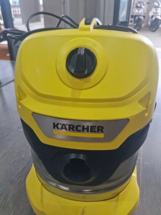 Aspiradora Kärcher WD 4 S