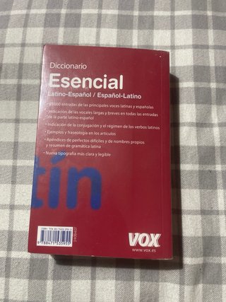 Diccionario Esencial Latino. Latino-Español/ Es...