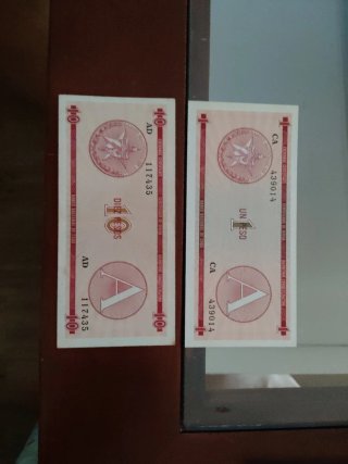 1 y 10 Pesos Cubanos