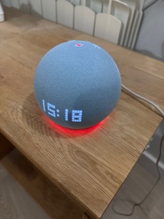 Echo Dot 5ª Gen con Reloj Azul