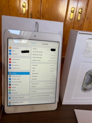 Apple iPad mini 2