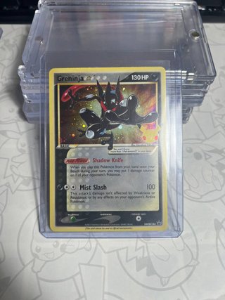 Carta Pokémon Greninja SWSH144