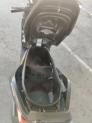 Yamaha XMAX 300 Iron Max Negra