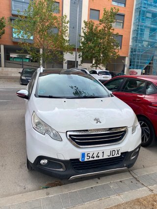 Peugeot 2008 2015