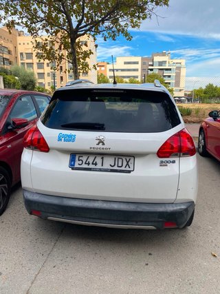 Peugeot 2008 2015