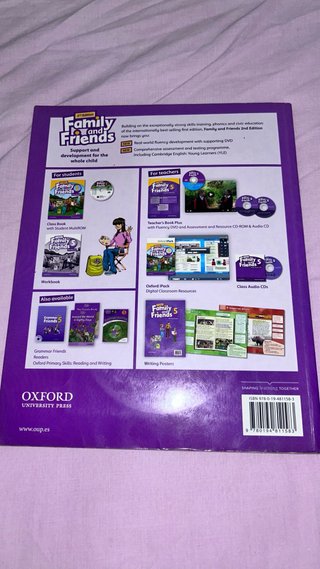 Family and Friends 5 Class book y Workbook