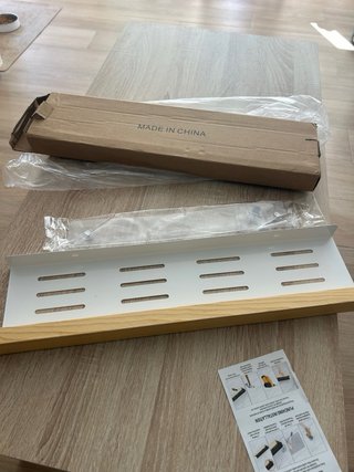 Repisa baño/cocina madera y plástico