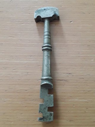Cortador de vidrio antiguo bronce