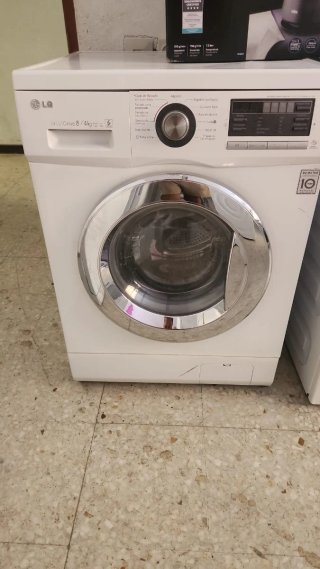 Lavadora  SECADORA LG Direct Drive 8/4kg