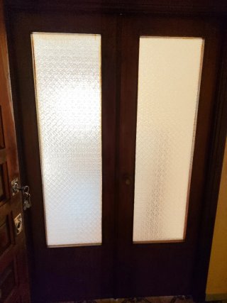 Puertas de madera con cristal