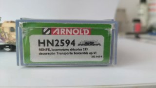 Locomotora Arnold 253 Renfe envejecida