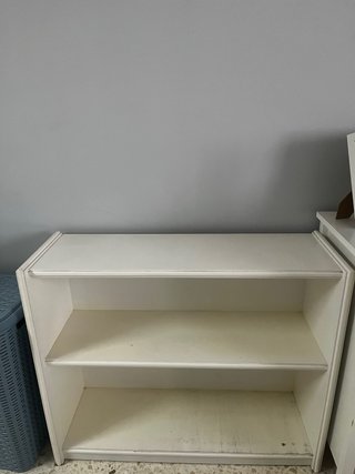 Estantería blanca para archivadores