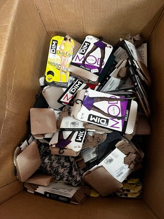 Lote medias, pijamas, zapatillas...