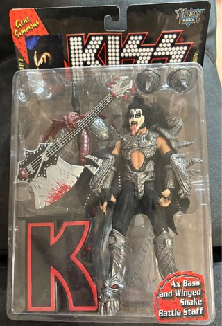 Muñeco Gene Simmons KISS con accesorios