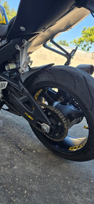 Suzuki GSXR 1000 K5 Negra 180cv