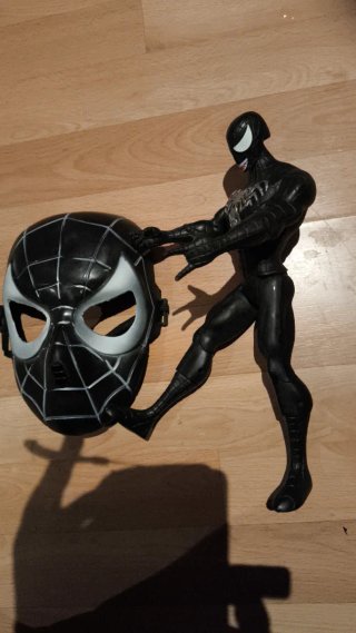 Figura Marvel BLACK SPIDERMAN GRANDe y Máscara NEW