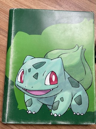 Lote Cartas Pokémon, Álbumes, Caja y Pokeball