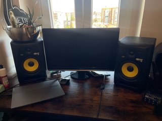 Altavoces KRK Rokit 6
