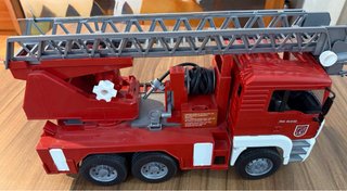 Camión Bomberos Bruder MAN TGA 1:16