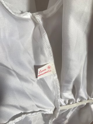 Lote de 3 vestidos (rojo y blancos)