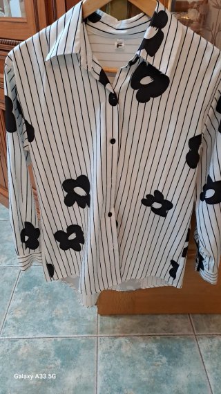 Camisa  Rayas y Flores