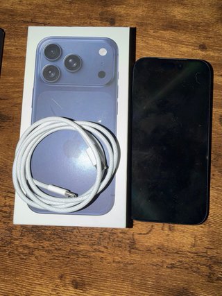 iPhone 17 Pro 256GB Azul Oscuro