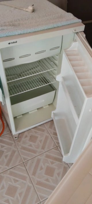 Frigorífico Indesit Blanco 85cm