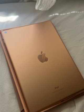 iPad 7ª Gen Rosa con Funda